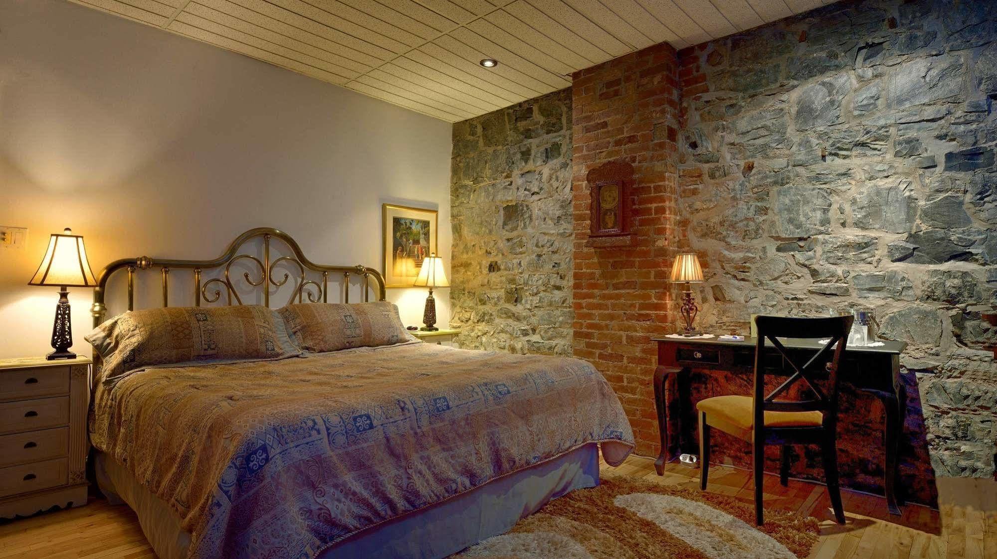 Manoir Sur Le Cap Hotel Quebec City Exterior photo