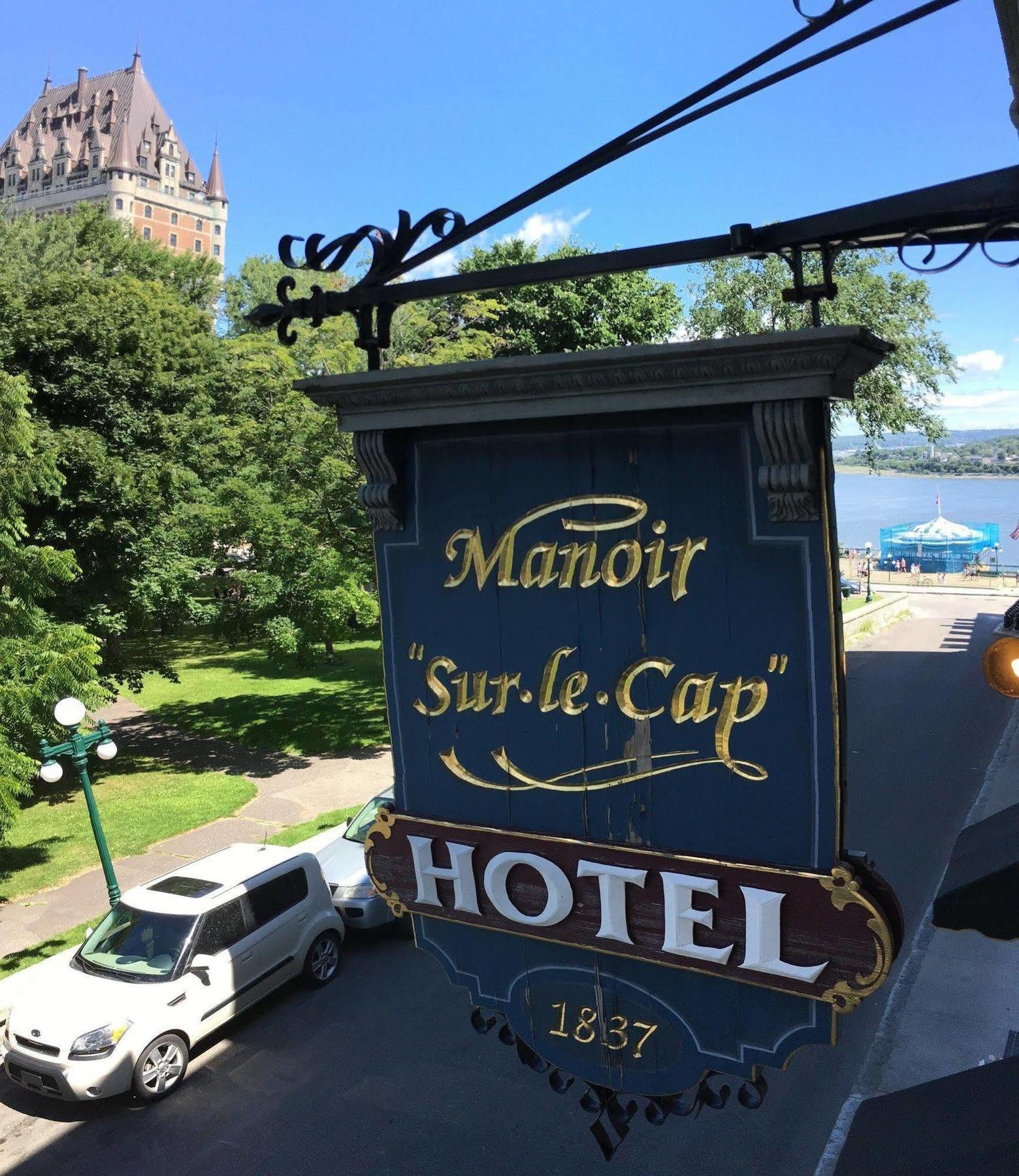 Manoir Sur Le Cap Hotel Quebec City Exterior photo