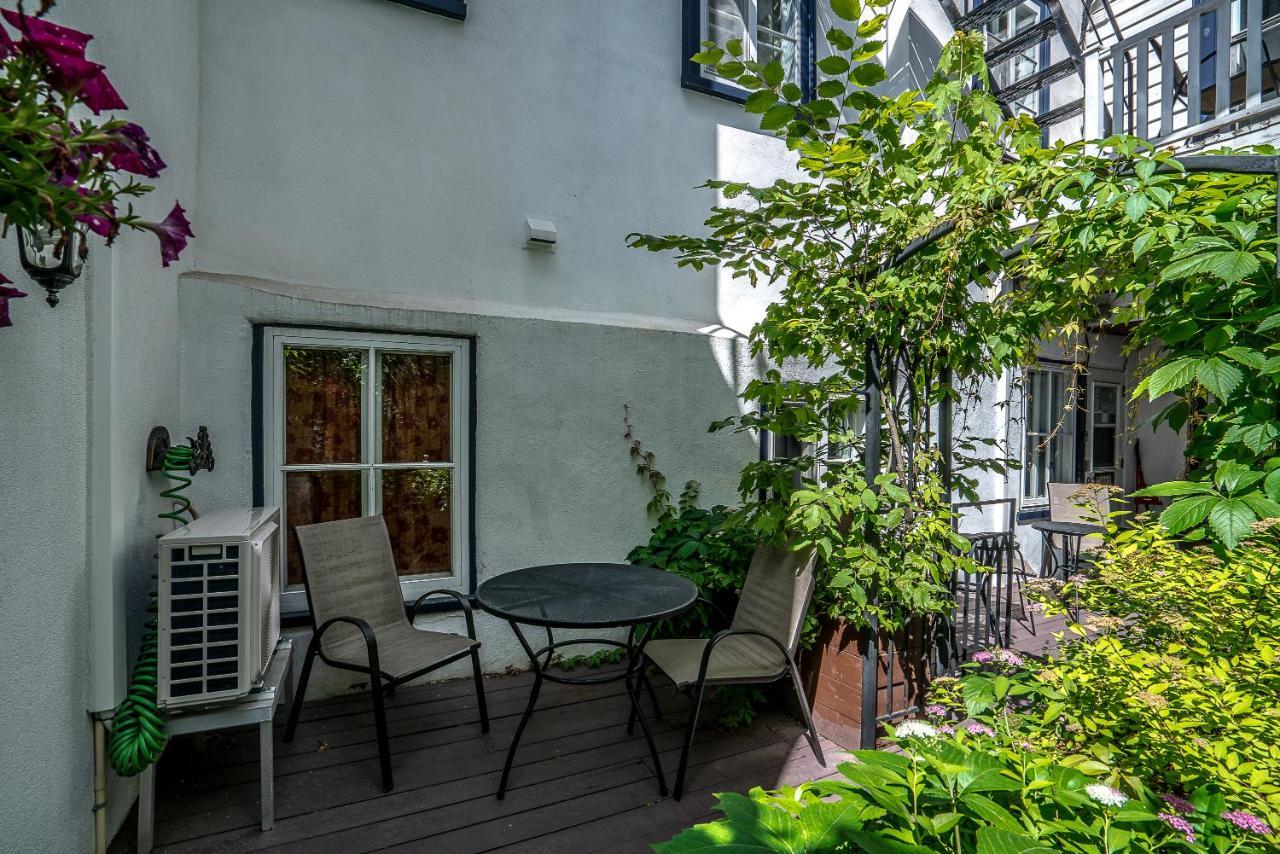 Manoir Sur Le Cap Hotel Quebec City Exterior photo